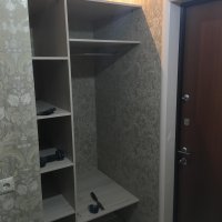 Шкаф-купе зеркало с витражом в прихожую