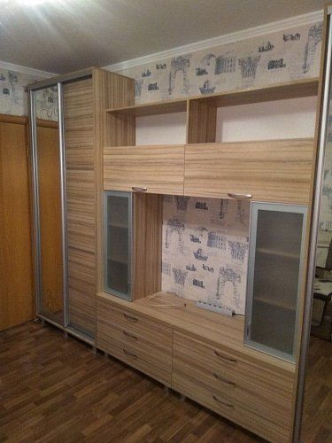 Малогабаритная стенка