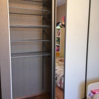 Встроенный шкаф+комбинированные двери алебастер