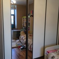 Встроенный шкаф+комбинированные двери алебастер